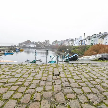 Quayside House *